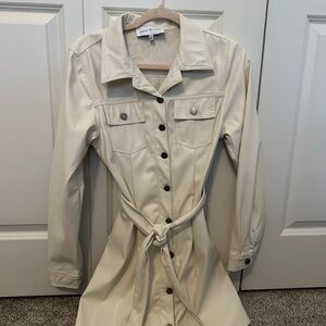 Jacqui E Cream Trench Coat with Belt